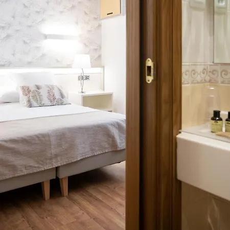 Hotel Rivera Del Duero