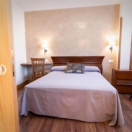 Rivera Del Duero Hotel 3*